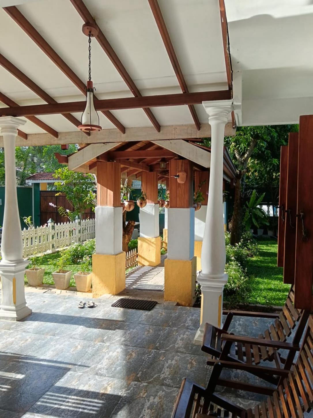 Pearl Holiday Villa Katunayaka Εξωτερικό φωτογραφία